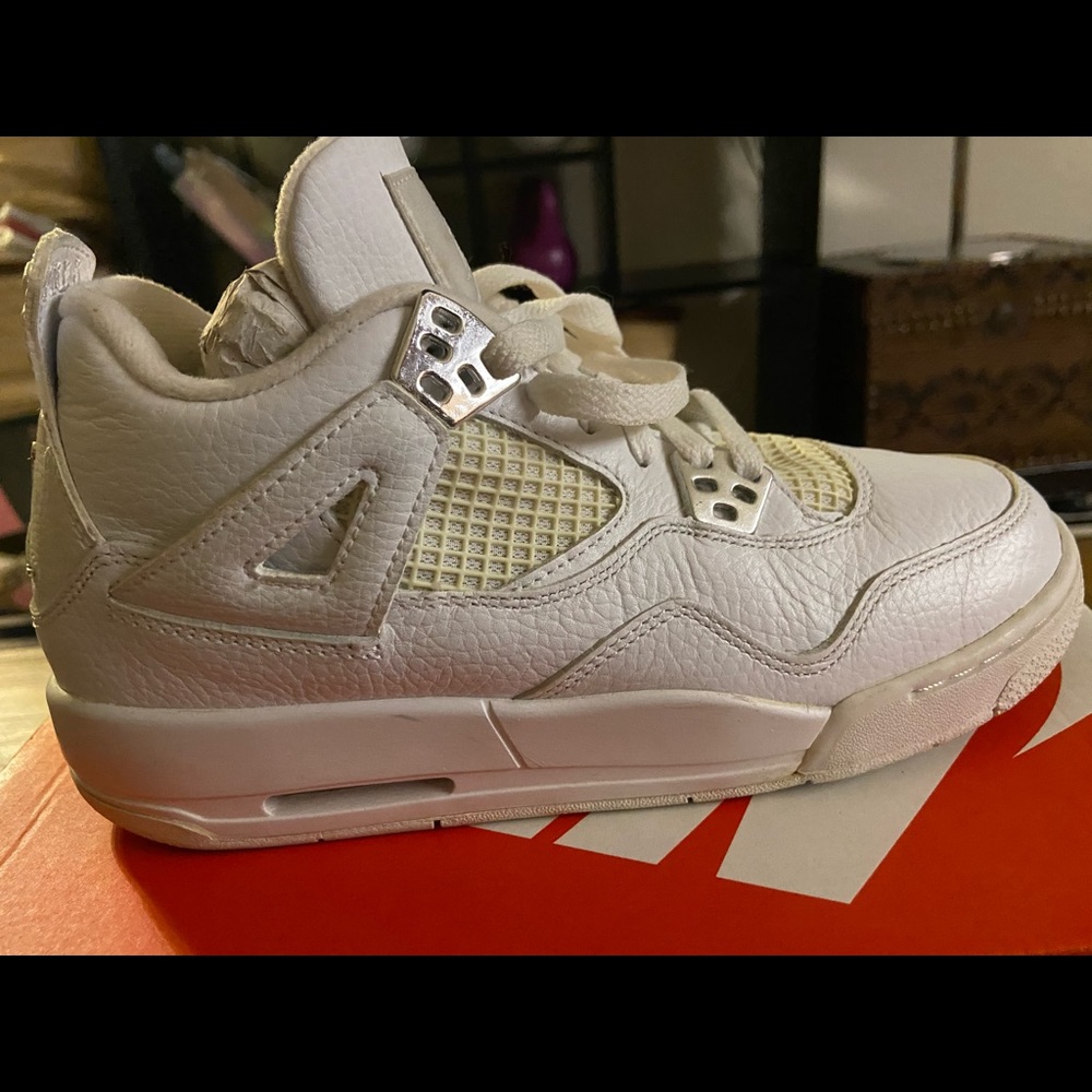 Jordan shoes size 5.5